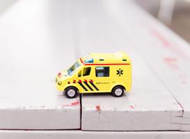 Normal_ambulance4